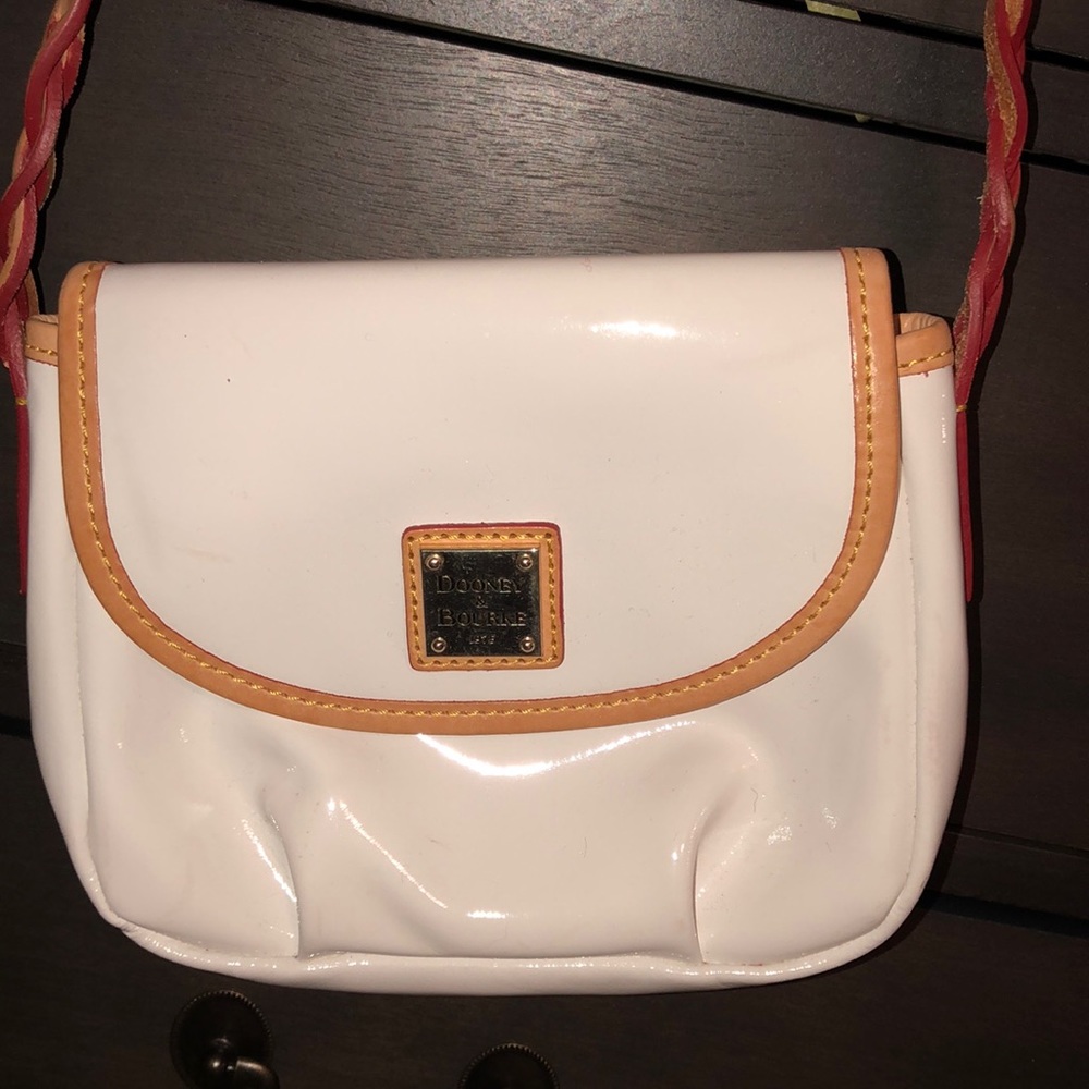 Dooney & Bourke crossbody purse WHITE